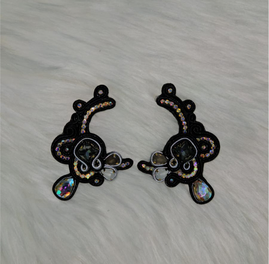 Black Pearl Earings